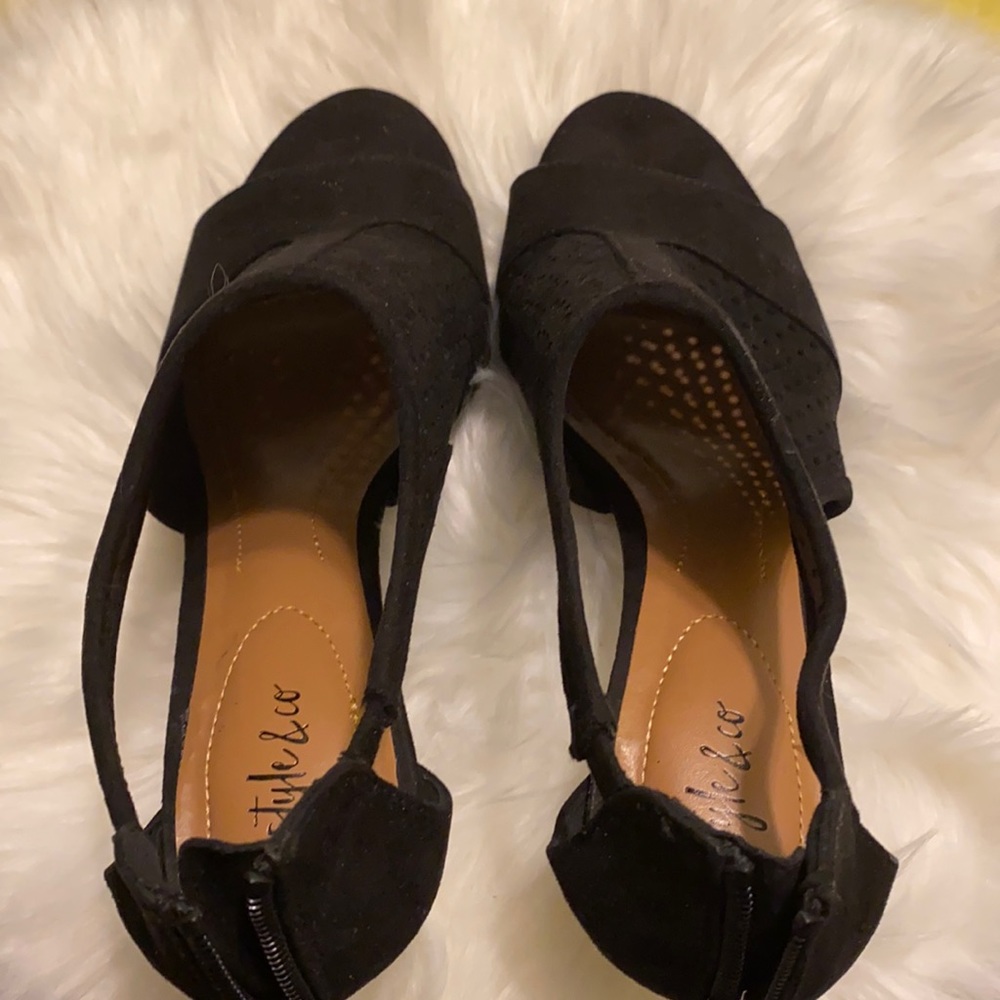 Ankle boots